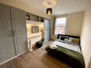 Beautiful home near Elland Road stadium - Image 5
