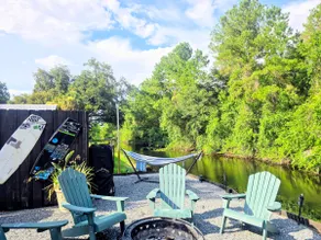 Getaway on the Waterway- Dock+Kayaks+SUP board - Image 2