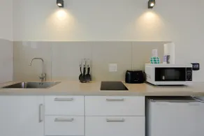 *Luxurious Ocean View 2 Bedroom Suite* - Image 4
