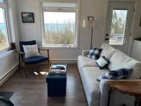 The Captain's house and its view - Image 2