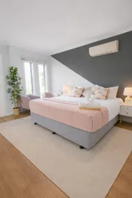 4BR Family Home | Coles | Train | Parking | BBQ - Image 3