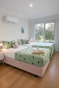 4BR Family Home | Coles | Train | Parking | BBQ - Image 4