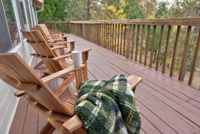 5 Kings · Yosemite Cabin · Game Room · Views · EV - Image 2