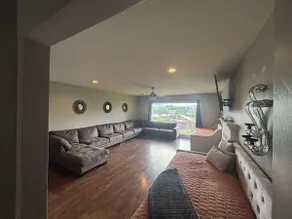 Sleeps 16 Pool Hot Tub perfect for Family/Teams - Image 2