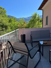 Pink House Abruzzo - Image 3