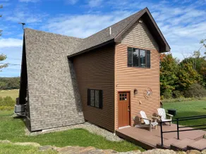 Retreat on Pekin Hill, House - Image 2