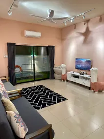 Welcome to Cosy Inn by PPB [With Pool] - Image 3