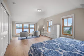 Fox Beach House! Oceanfront home, sleeps 10! - Image 2