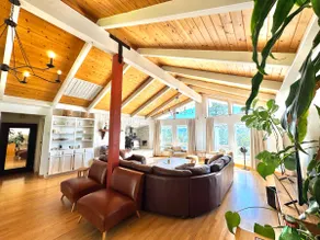 Breathtaking Vineyard & Mountain View Hideaway - Image 5