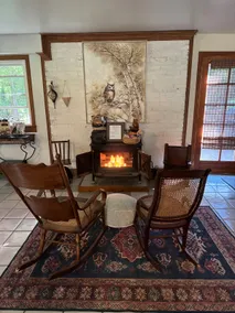 Owls Nest - Cozy pet friendly home in the woods - Image 4
