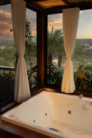 Hummingbird Bungalow at Villa | 4 minutes from Inhotim - Image 3