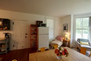 Spacious, Sunny* Woodland Retreat - Image 3