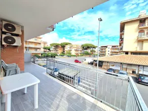 Terrace overlooking the sea - Image 2