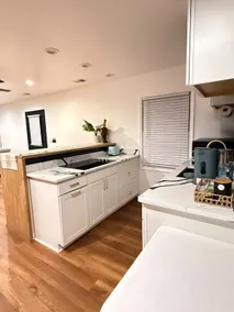 The Daylight Studio (No Smoking) - Image 3