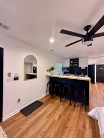The Daylight Studio (No Smoking) - Image 4