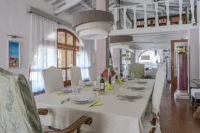 Villa w/ 25m Pool, Breakfast, 20 min from Florence - Image 3