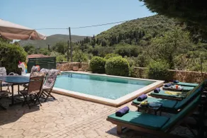 Villa Nefeli with pool, 10' drive from the beach - Image 2