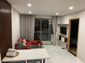 Luxury 2 Bedroom Apt for Rent at Skyline - Image 2