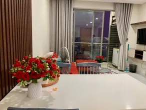 Luxury 2 Bedroom Apt for Rent at Skyline - Image 3