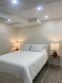 New, Spacious 1BR Suite Downtown - Image 3