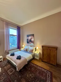 Royal Rose Suite in zentraler Lage - Image 3
