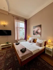 Royal Rose Suite in zentraler Lage - Image 3