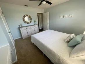A Cozy Stay in the LBK! 3BD 2BA - Image 4