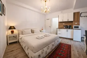 Studio · Garden & BBQ · KindStay Suites · Prague Airport - Image 4