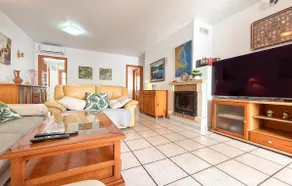 Waterfront home in Pilar de la Horadada - Image 3