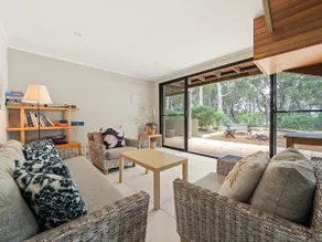 Rosella - Secluded Bushland Escape with Valley Views - Image 2