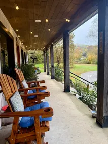 55 Acre Waterfront~HOT TUB/Fish/Kayak/Hike/Firepit - Image 2