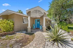 Heated Pool, Waterfront Escape, Dock, Gulf Access - Image 3
