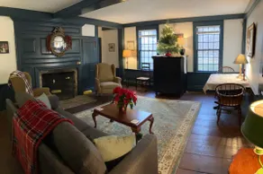 Historic Haskell House 1700s Get Away! - Image 3