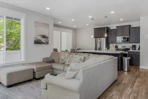 Modern Salt Lake Twin Home. Pet friendly - Image 5