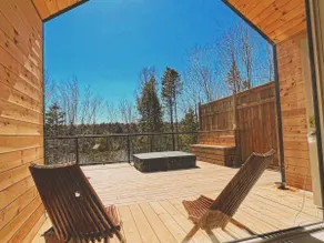 Lakefront Luxury Retreat - Image 3
