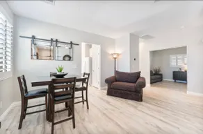 Cozy 2-bedroom single story home - Image 4
