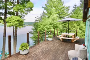 Family lake house on Round Lake. - Image 3