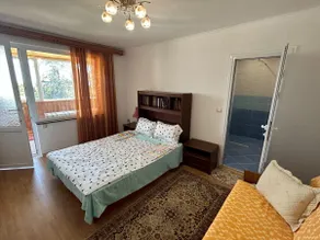 Linda 2 - Image 4