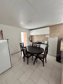 Spacious 1st-floor home with balcony | 10 guests - Image 5
