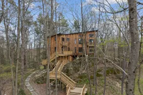 Boulder Tree House - Image 3