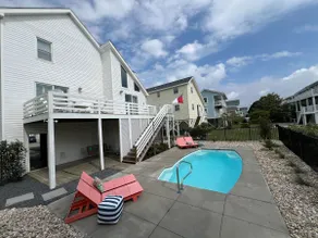 Lil Sunshine - w/Heated Pool - Image 3