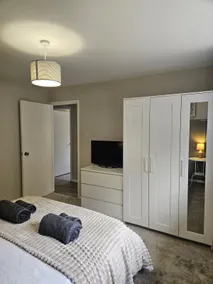 Cosy Bungalow in the Peak - Image 4