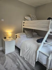 Cosy Bungalow in the Peak - Image 5