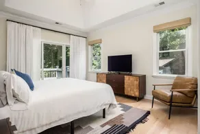 Blissful Lake Views + Hot Tub + Pool Table - Image 5