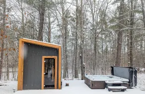 Kawartha Forest Spa Cottage w/ Hot Tub & Sauna - Image 4