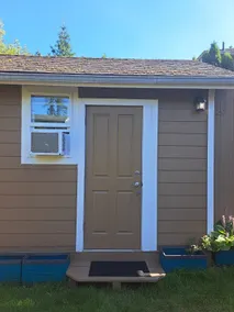 Cozy Tiny Home - Image 2