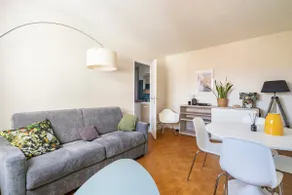 Facing the sea, 4-person apartment, La Madrague - Image 2