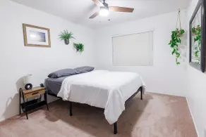 Quaint Vintage Ranch Style - 4BR* 2BA* Sleeps 10* - Image 5