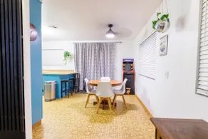 Quaint Vintage Ranch Style - 4BR* 2BA* Sleeps 10* - Image 3