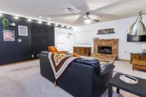 Quaint Vintage Ranch Style - 4BR* 2BA* Sleeps 10* - Image 2
